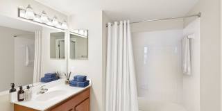 Massachusetts Court Apartments Gallery 15