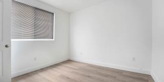 2439 Malabar Street Gallery 17