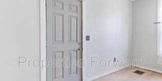 673 E Sycamore St. Gallery 4