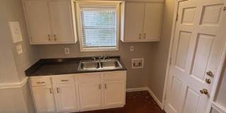 4080 Chippewa Road Gallery 4