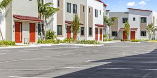 ID Oakland Park Gallery 41