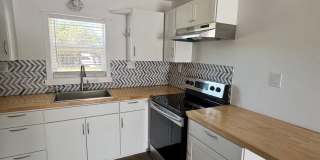 CUTE 2 BED 1 BATH HOUSE Gallery 6