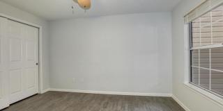 921 HILLSIDE LAKE TER #304 Gallery 8