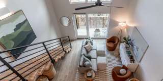 Luella Gallery 24