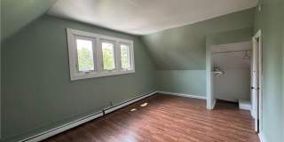 548 Potomac Avenue Gallery 11