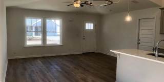 Single-Family House for Rent Gallery 3