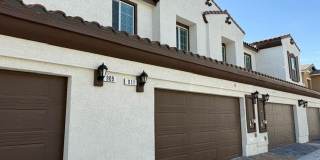 911 Rosy Starling Street 911 Rosy Starling Street Gallery 1