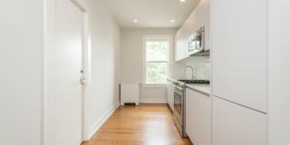 Large 2 bed in Porter Square Gallery 6