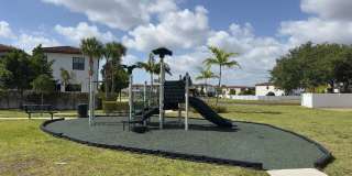 Stylish 3-Bed, 3-Bath Townhouse Oasis in Riviera Beach Gallery 42