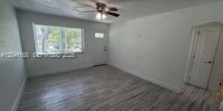 2742 Southwest 32nd Avenue Gallery 3