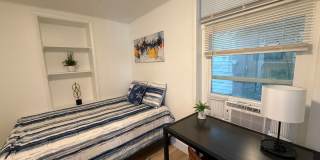 Affordable Private Guy Room in Avenues/University Area - Main Floor Gallery 1