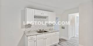 4039 Vermaas Ave.-Upper Gallery 6