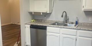 2908 Alpine Place Gallery 8