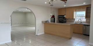 3232 Village Green Dr Gallery 4