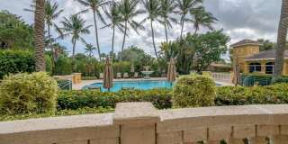 1228 Hillsboro Mile Gallery 1