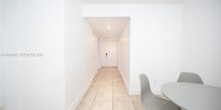 500 NE 26th St Gallery 18