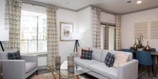 12532 Shadowglen Trce Gallery 1