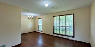 Gorgeous Brick Home for Rent! - 3 Bedroom, 2 Bath, 2 Car garage - 1,797 sf Gallery 8
