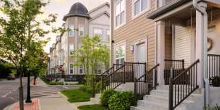 Avalon Amityville Gallery 46