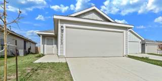 13723 Bucket Way Gallery 1