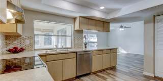 7926 FOXWOOD Drive Gallery 4