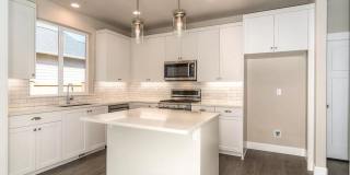 Lovely New SE Bend Earth Advantage Certified 3/3 Home!  20478 Murphy Rd. SMALL DOG ALLOWED!!! Gallery 10