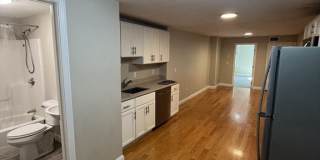 204 N Franklin Gallery 1