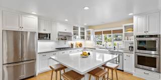 806 S. Ola Vista Gallery 13