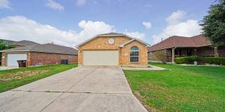 Spacious Single-Story Home with Solar Panels - Realtor Commission: $500 Spacious Single-Story Home with Solar Panels - Realtor Commission: $500 Gallery 3