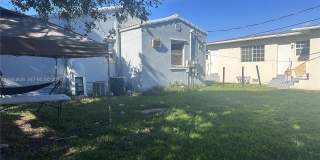 2125 Bay Dr Gallery 3