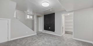Thomas Logan Apartments Gallery 32