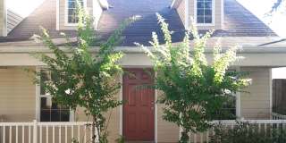 Coming Soon~ Adorable 2 bedrooms 2 baths recently remodeled rental home available in Groveland Gallery 1