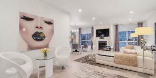 927 N Kings Rd unit: 117 Gallery 1