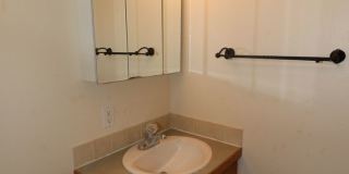 Spacious Home for rent! Gallery 48