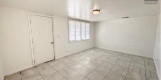 308 East Vogel Avenue Gallery 13