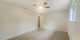 2604 Northeast Garden Lane Gallery 19