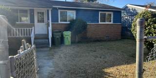 3 Bed, 1 Bath Home Gallery 1