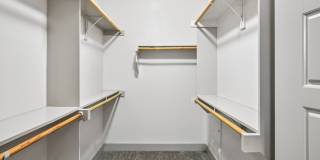 Flats on Tanglewilde Gallery 19