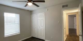 Vintage at Oak Hill Vintage at Oak Hill Gallery 102