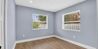 341 SE 3rd Avenue Gallery 13
