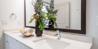 J. Ardin at Apopka Gallery 54