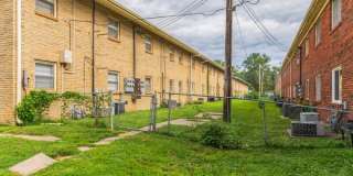 Bellevue Gardens Gallery 15