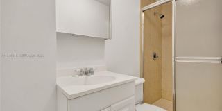 10065 Bay Harbor Ter Gallery 30