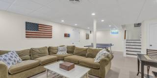 420 Tuttle Avenue Gallery 37