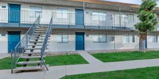 Rise at the Palms Gallery 72