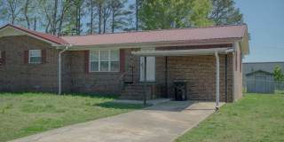 3 bedroom/ 2 bathroom rental in Cullman City limits. Gallery 1