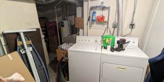 SUPER CUTE 1 BDRM IN DUPLEX HOME IN SLOAN'S LAKE AREA! GARAGE AND FENCED YARD! Gallery 17