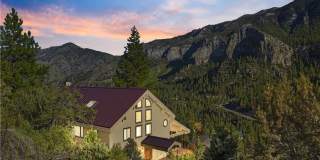 310 Kris Kringle Road Gallery 1