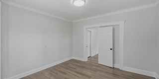 489 E 22Nd St Gallery 11