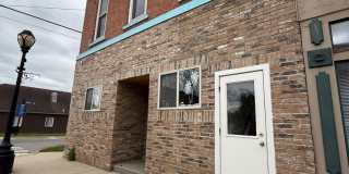 Newly Remodeled 2-Bedroom Apartment – Downtown Grass Lake Location Gallery 1